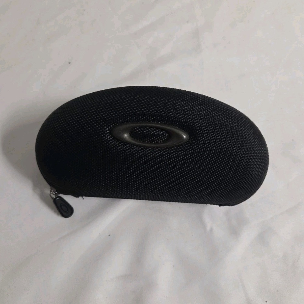 Oakley Black Hard Shell Sunglasses Case with Zipper Closure for Men, Fits Oakley